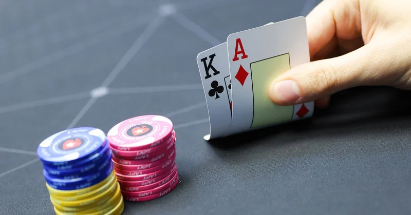Hiểu rõ và nắm chắc kiến thức về Odds và Outs trong Poker